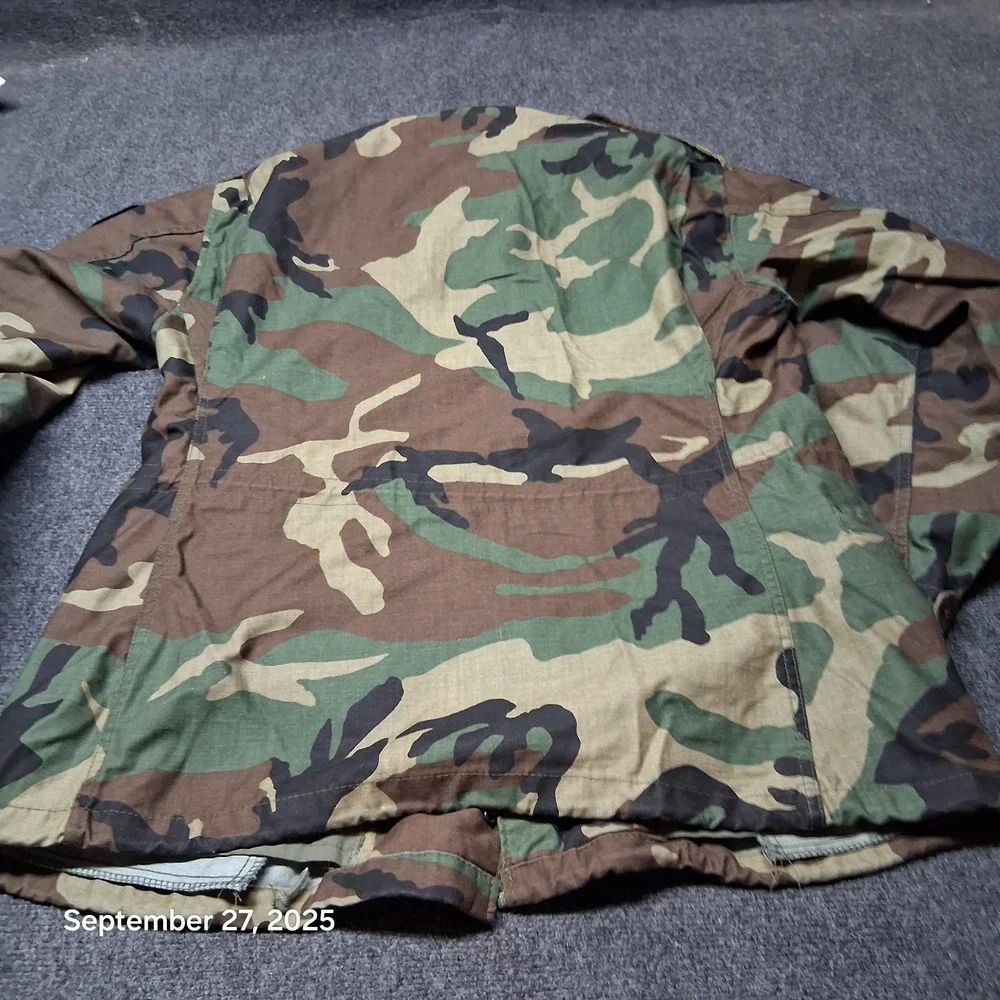 Coat Cold Weather Mans Field Jacket Camouflage Size Medium Regular‎ Patched